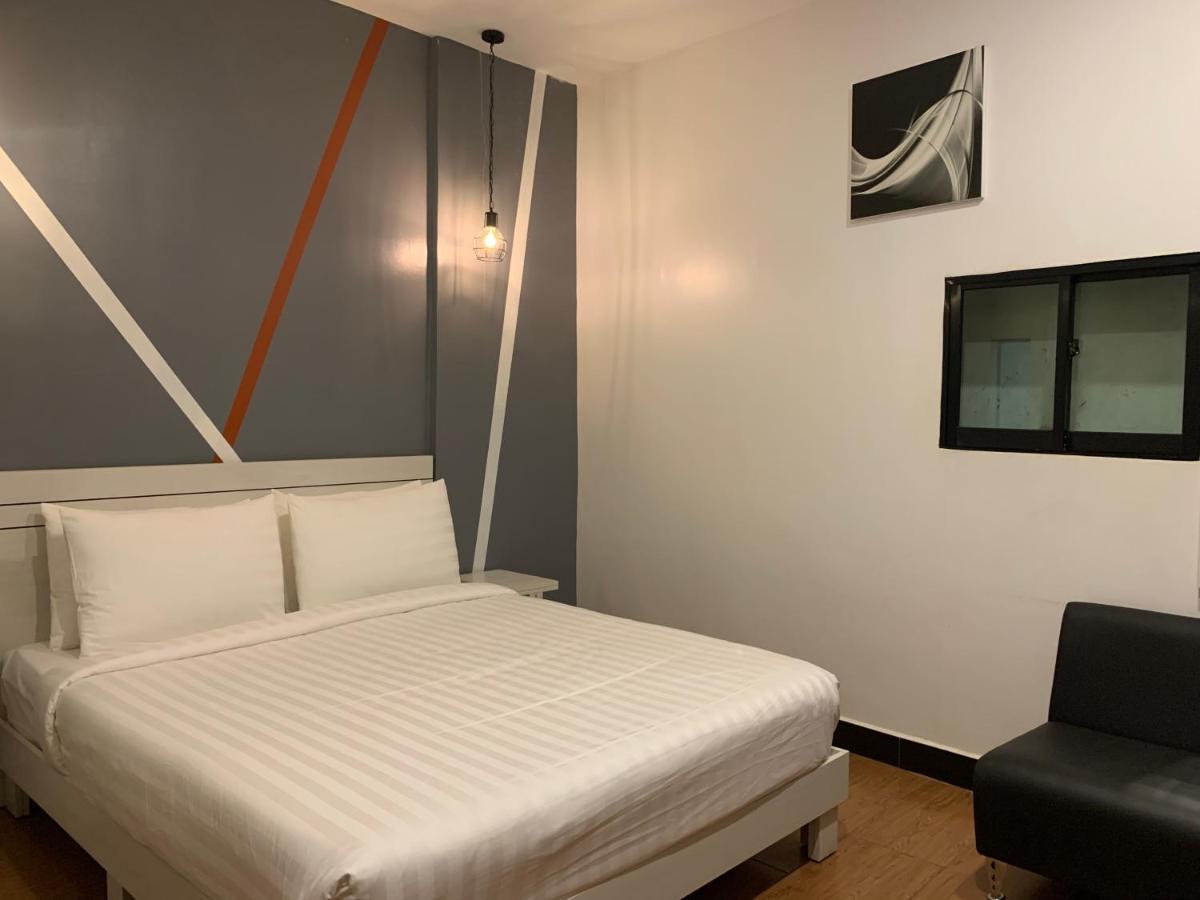 De Hotel พนมเปญ ภายนอก รูปภาพ