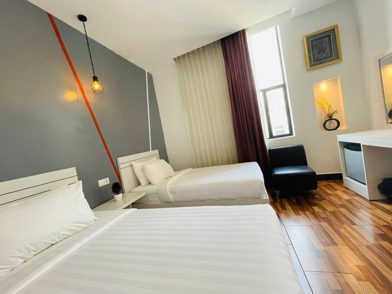 De Hotel พนมเปญ ภายนอก รูปภาพ