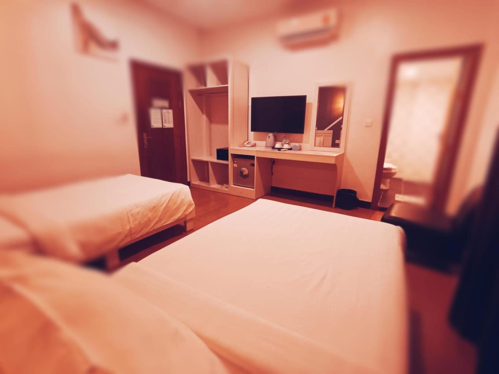 De Hotel พนมเปญ ภายนอก รูปภาพ